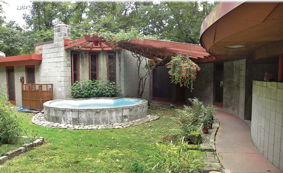 Lipkin House